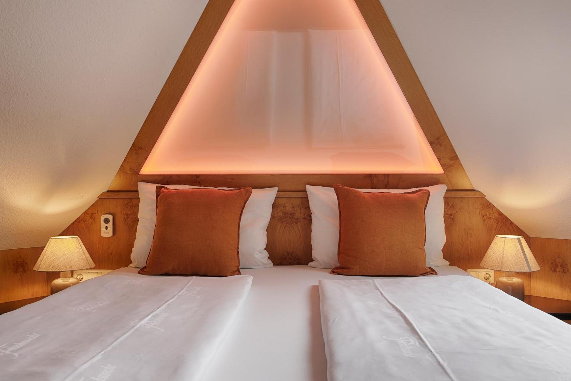 Hotel Fischzucht In Wuerzburg Kültér fotó